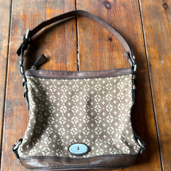 Fossil brown leather trimmed canvas signature buckle strap distressed bucket bag - Picture 6 of 12